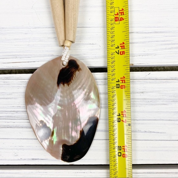 Bohemian Style Boho Wood Shell Statement Necklace - Picture 8 of 10
